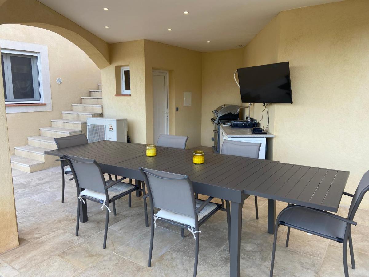 Avec Piscine Chauffée Collines Villa *
